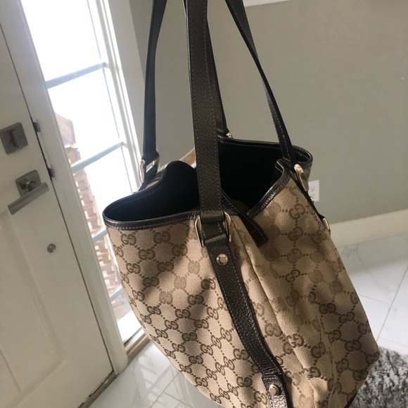 Authentic NWT Gucci Abbey Medium Tote Bag 130736 - Picture 8 of 9